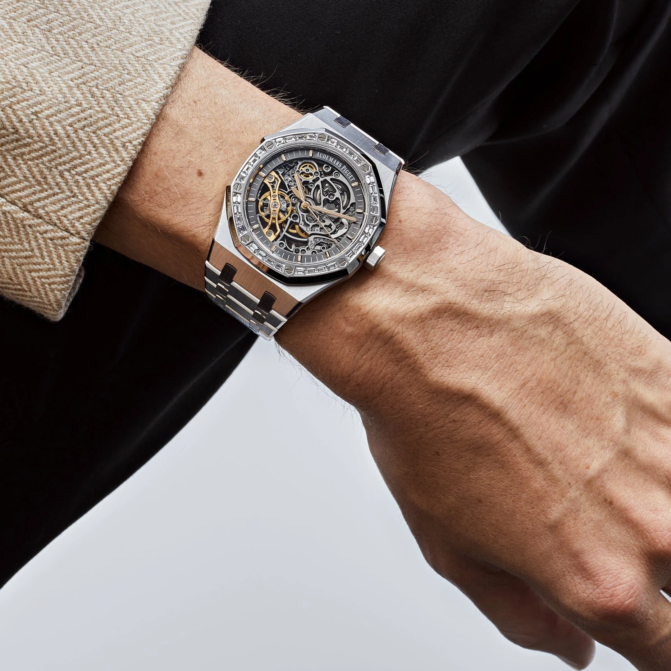 Royal Oak Double Balance Wheel Openworked Diamond Bezel 2 Royal Oak Double Balance Wheel Openworked Diamond Bezel - Image 2