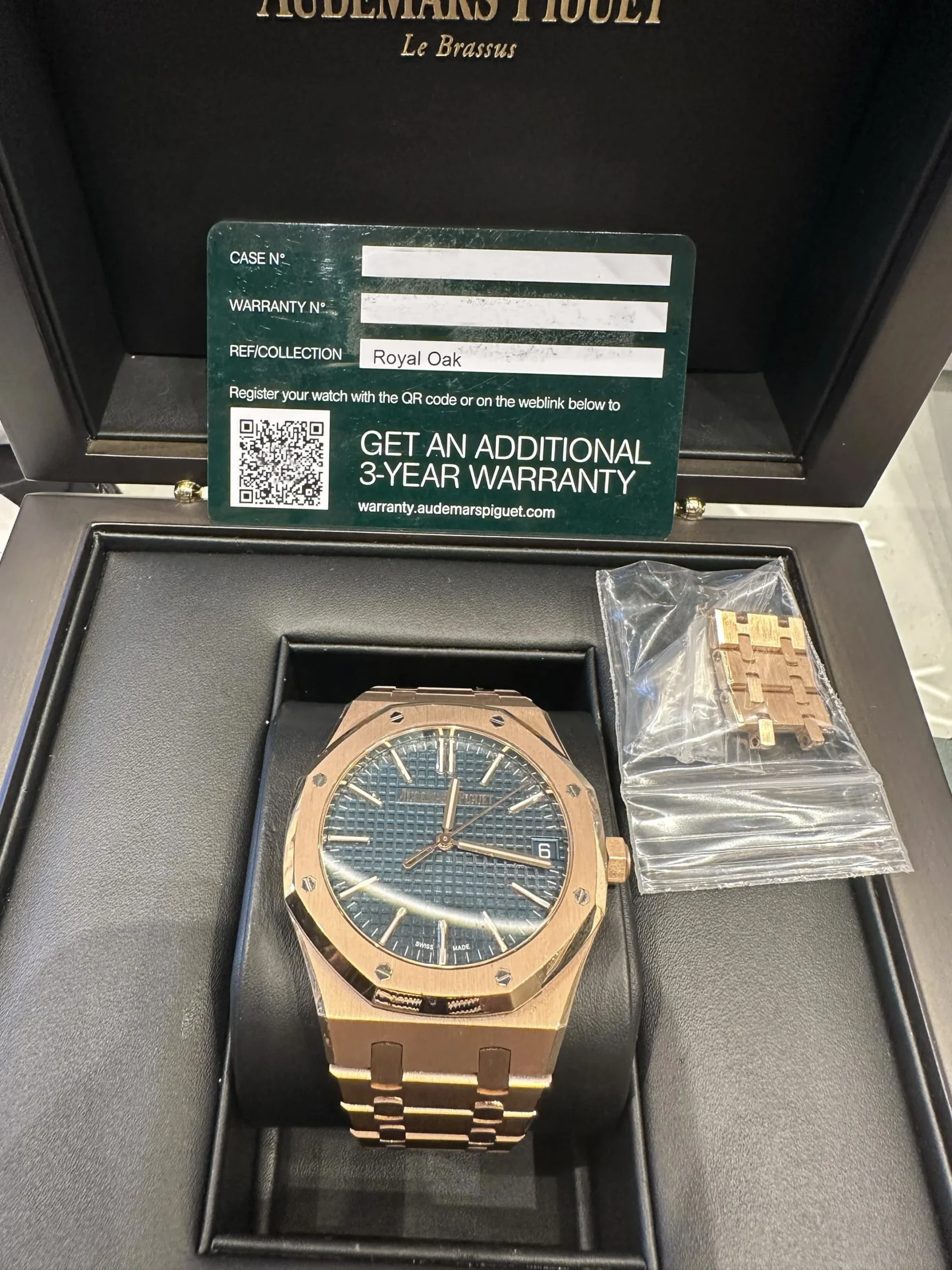 Royal Oak Rose Gold Blue Dial (2023) 2 Royal Oak Rose Gold Blue Dial (2023) - Image 2