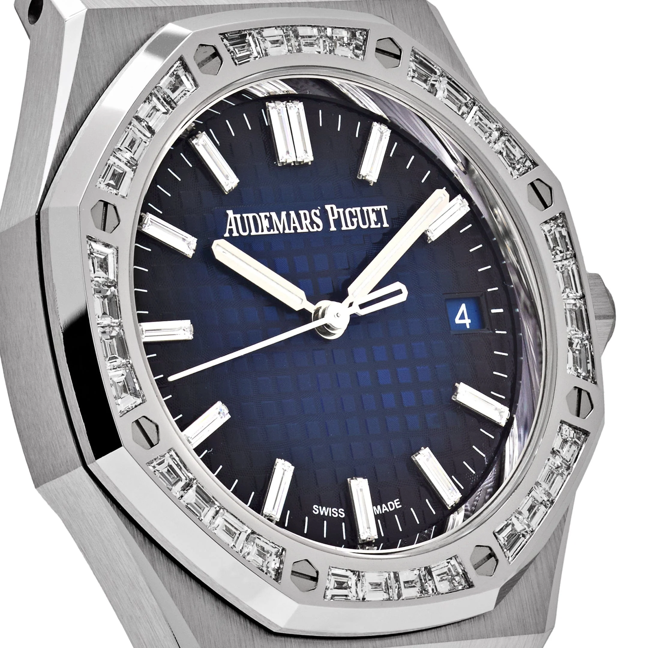 Royal Oak White Gold Diamond Bezel Smoked Blue Dial (2024) 5 Royal Oak White Gold Diamond Bezel Smoked Blue Dial (2024) - Image 5