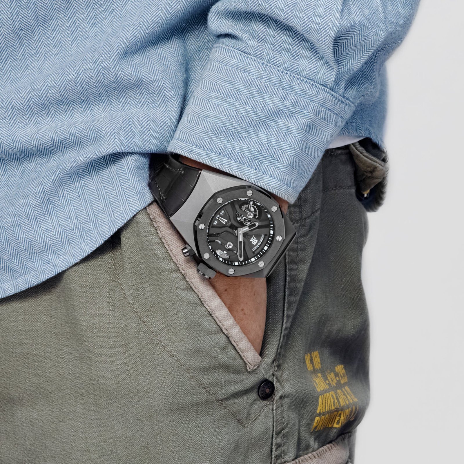 Royal Oak Concept Tourbillon GMT Titanium (2012) 7 Royal Oak Concept Tourbillon GMT Titanium (2012) - Image 7