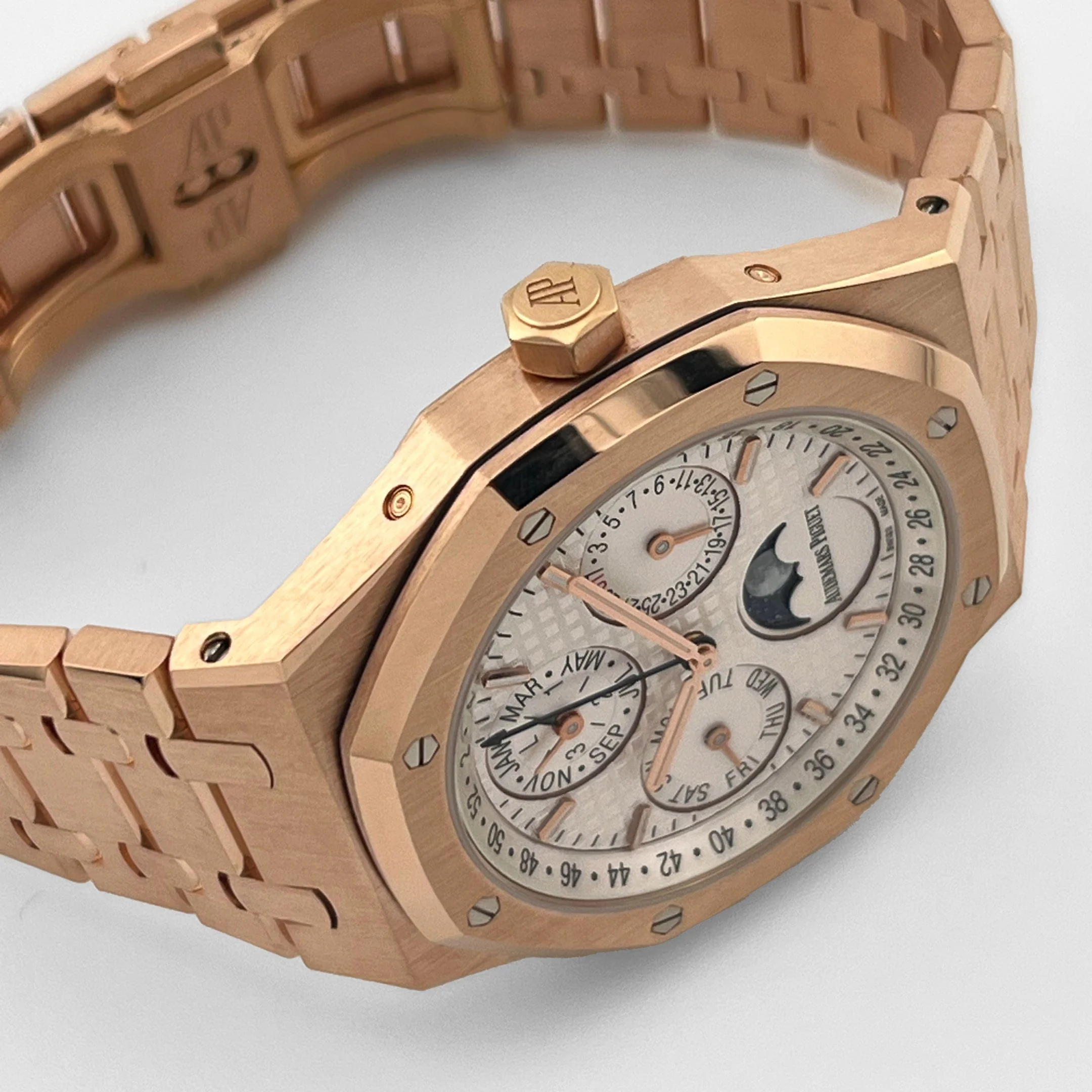 Royal Oak Perpetual Calendar Rose Gold Silver Dial (2021) 10 Royal Oak Perpetual Calendar Rose Gold Silver Dial (2021) - Image 10