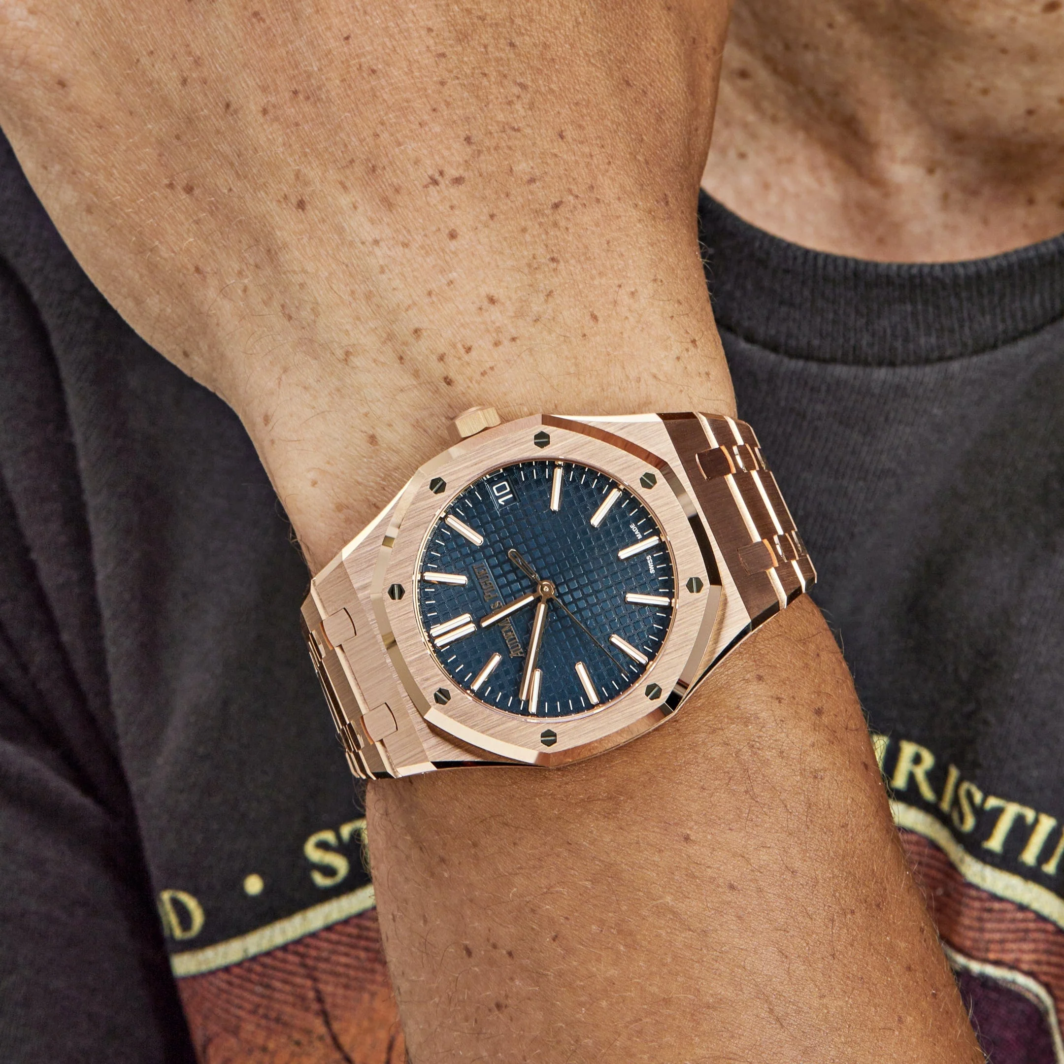 Royal Oak Rose Gold Blue Dial (2023) 11 Royal Oak Rose Gold Blue Dial (2023) - Image 11