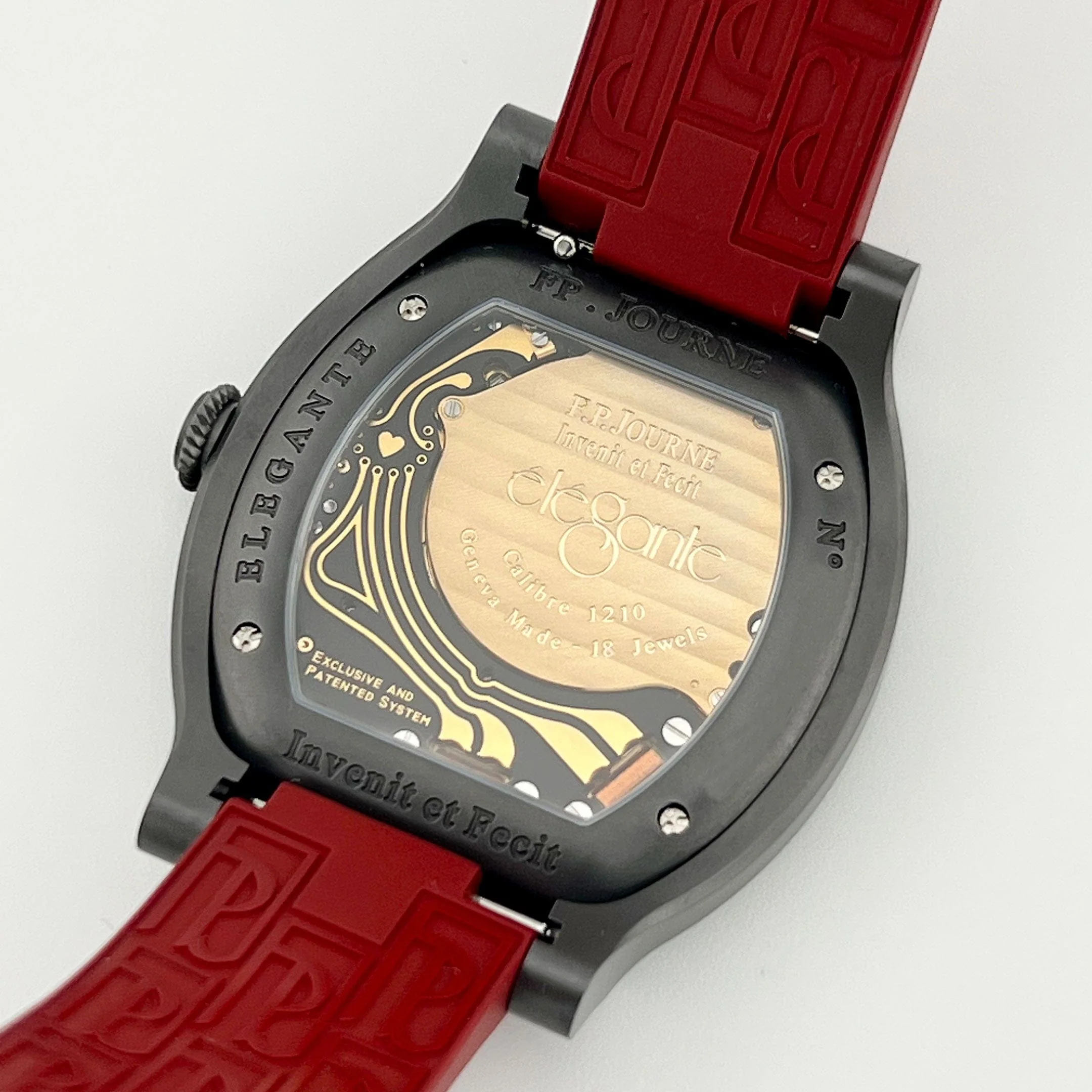 Élégante 48 Ref. ELHT Titalyt Luminescent Black Centre Dial 3 Élégante 48 Ref. ELHT Titalyt Luminescent Black Centre Dial - Image 3