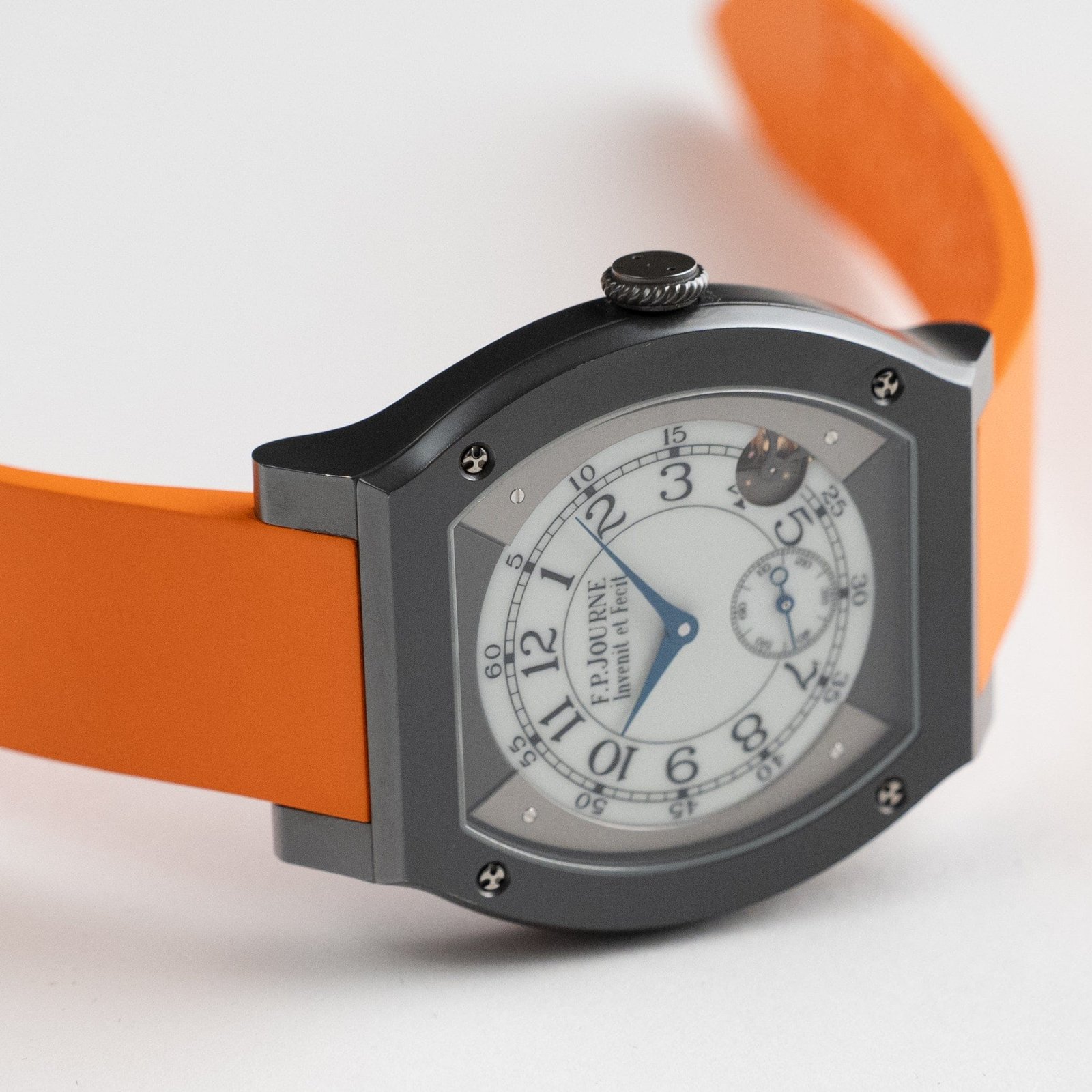 Élégante 48 Ref. ELHT Titalyt Luminescent White Dial (2019) 9 Élégante 48 Ref. ELHT Titalyt Luminescent White Dial (2019) - Image 9