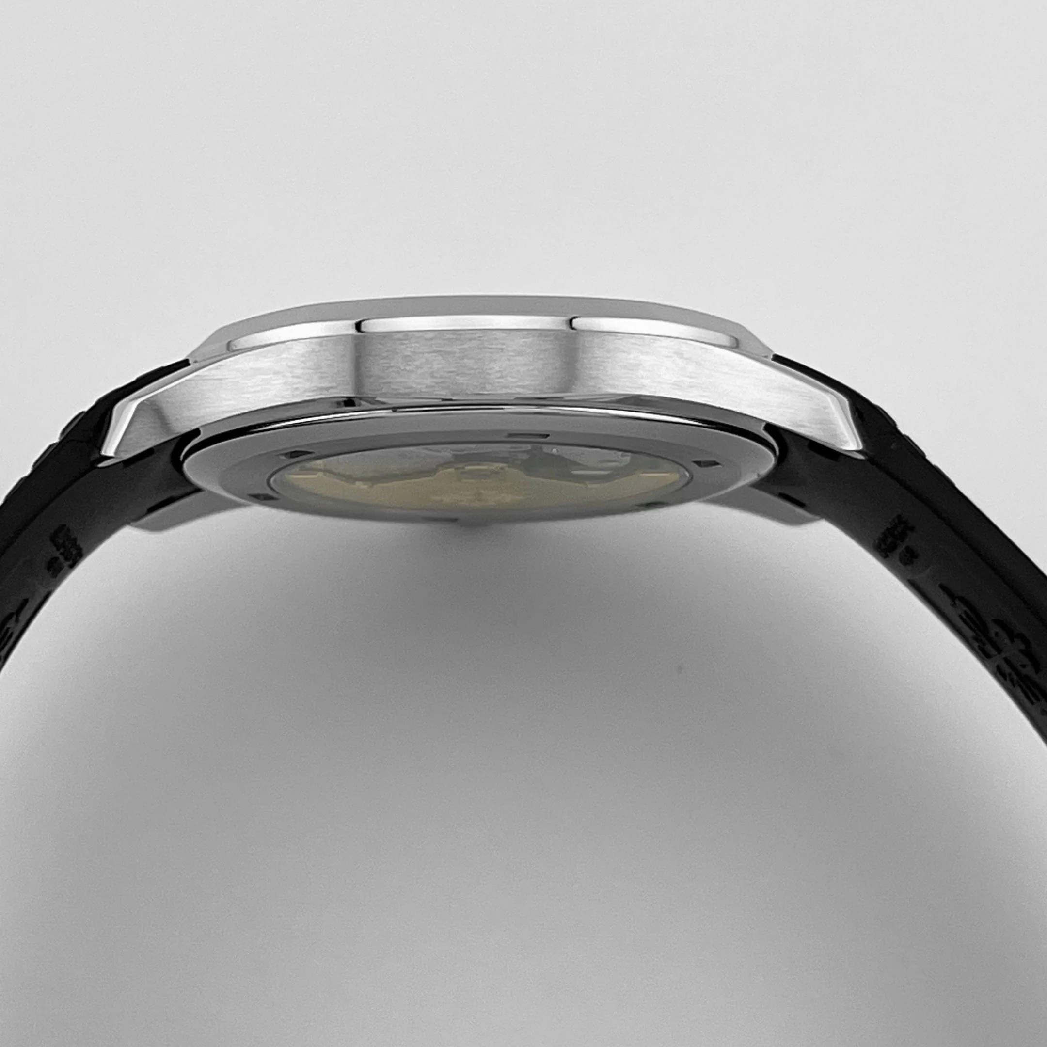 Aquanaut 'Tiffany & Co.' Stainless Steel Black Dial 6 Aquanaut 'Tiffany & Co.' Stainless Steel Black Dial - Image 6