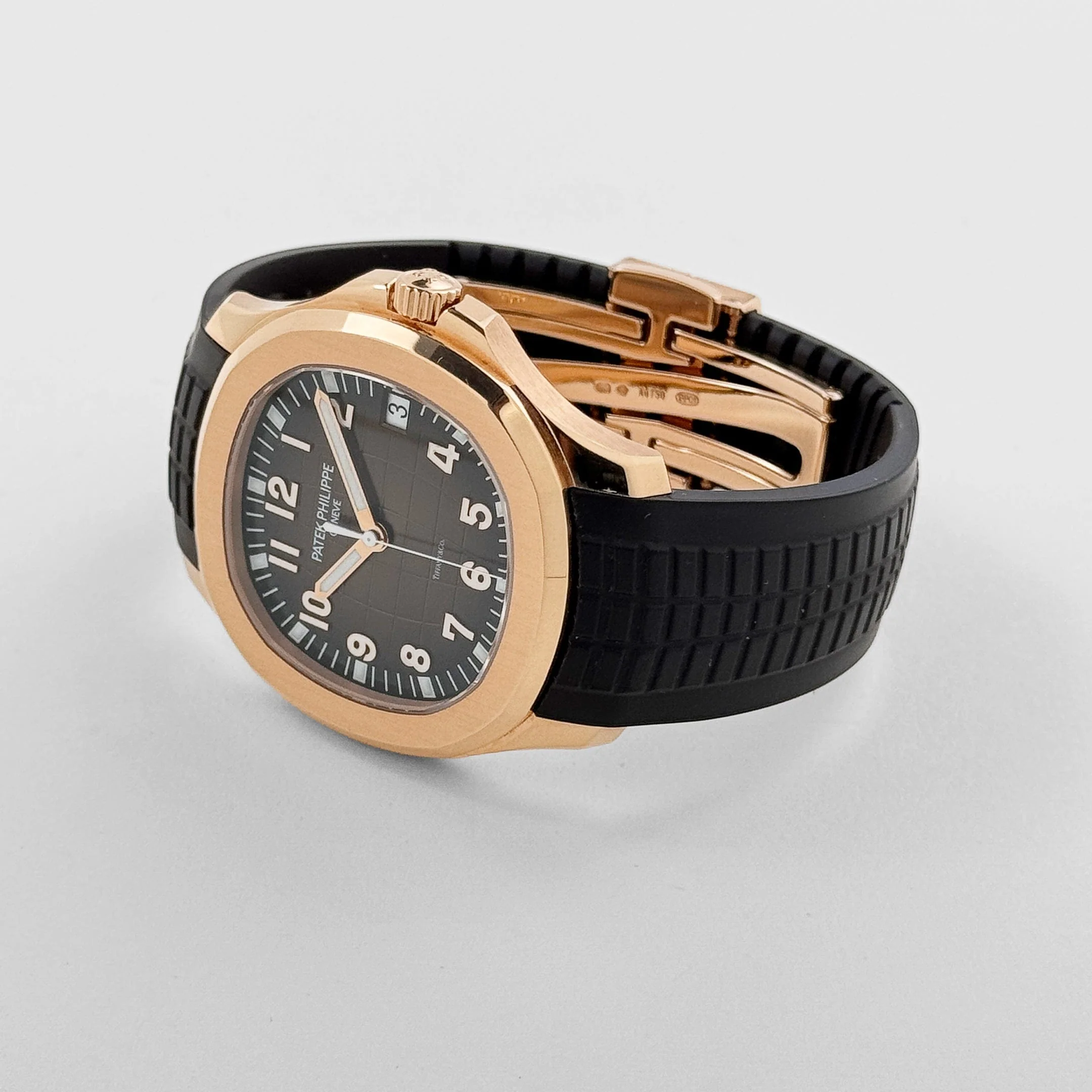 Aquanaut ‘Tiffany & Co.’ Rose Gold Brown Dial (2020) 10 Aquanaut ‘Tiffany & Co.’ Rose Gold Brown Dial (2020) - Image 10