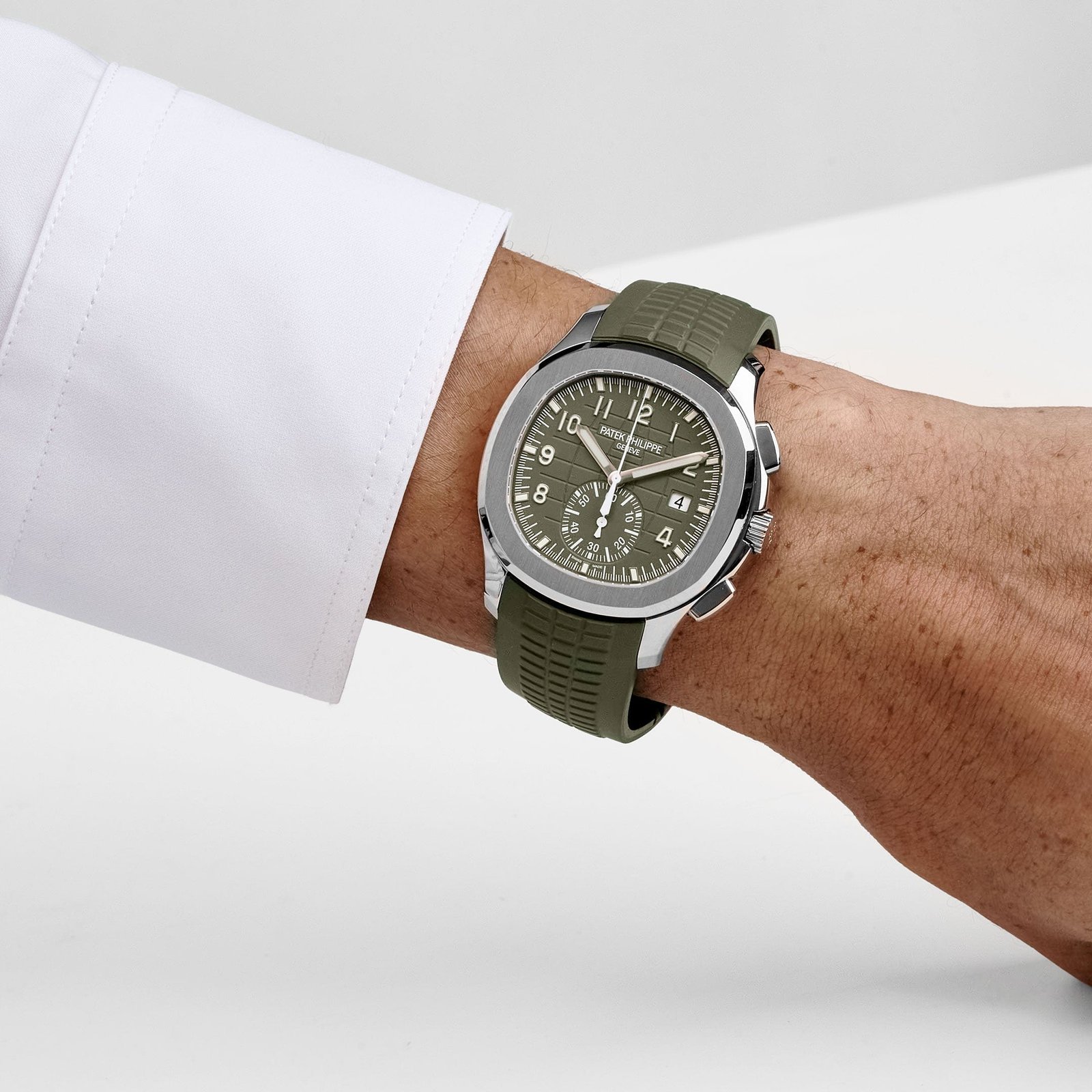 Aquanaut Chronograph White Gold Khaki Green Dial 3 Aquanaut Chronograph White Gold Khaki Green Dial - Image 3
