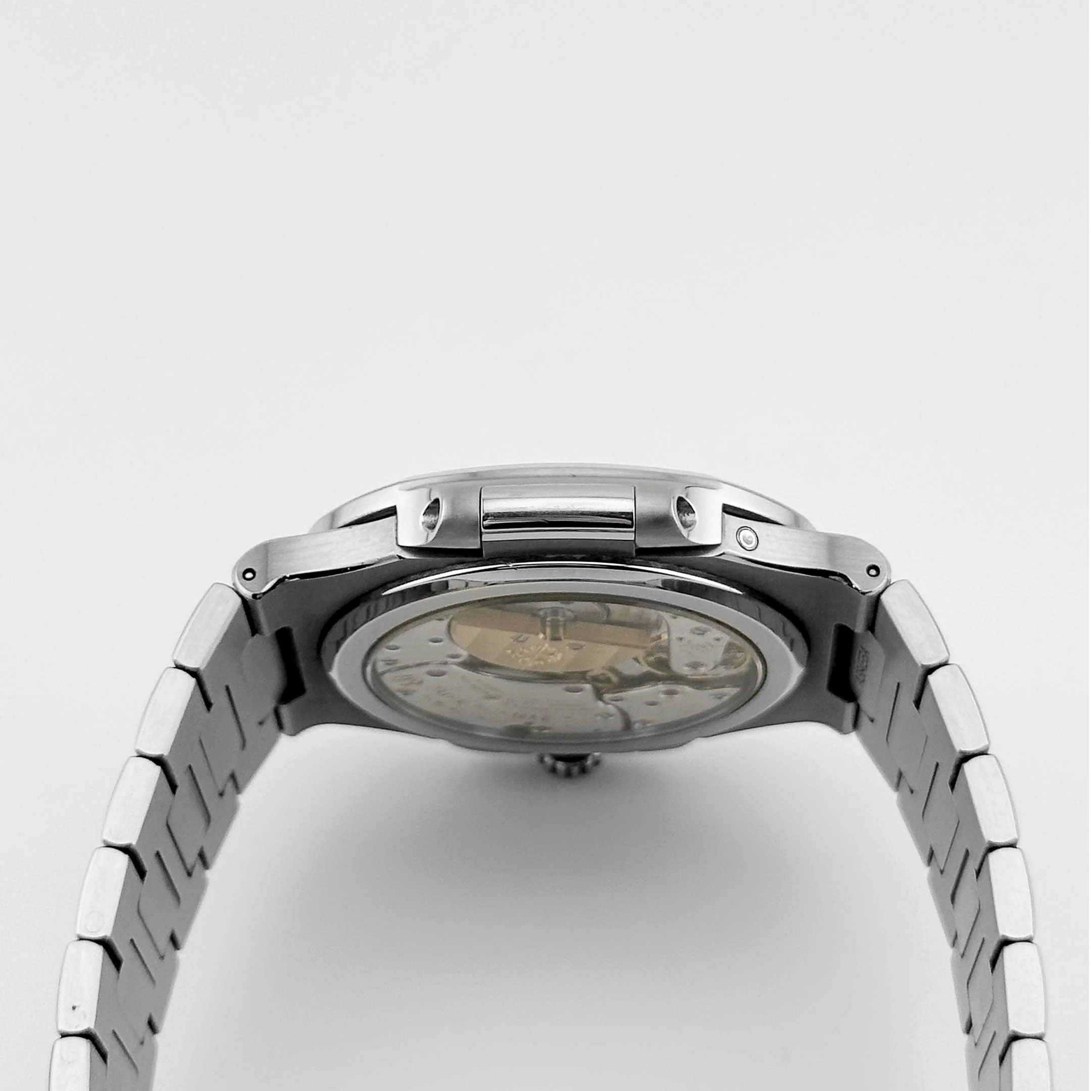 Nautilus Stainless Steel Blue Dial Moon Phases (2023) 7 Nautilus Stainless Steel Blue Dial Moon Phases (2023) - Image 7