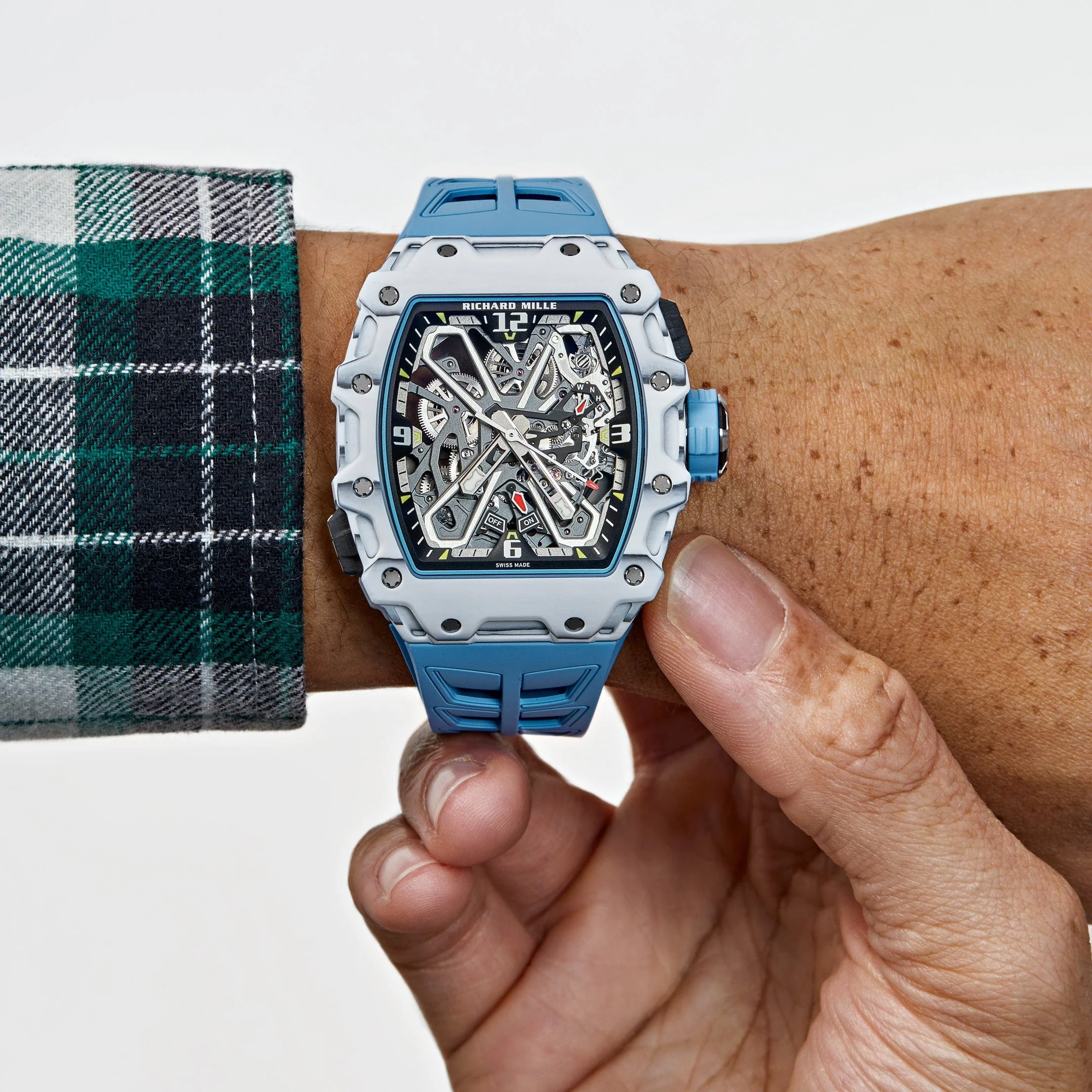 RM 35-03 'Rafael Nadal' White Quartz TPT 5 RM 35-03 'Rafael Nadal' White Quartz TPT - Image 5