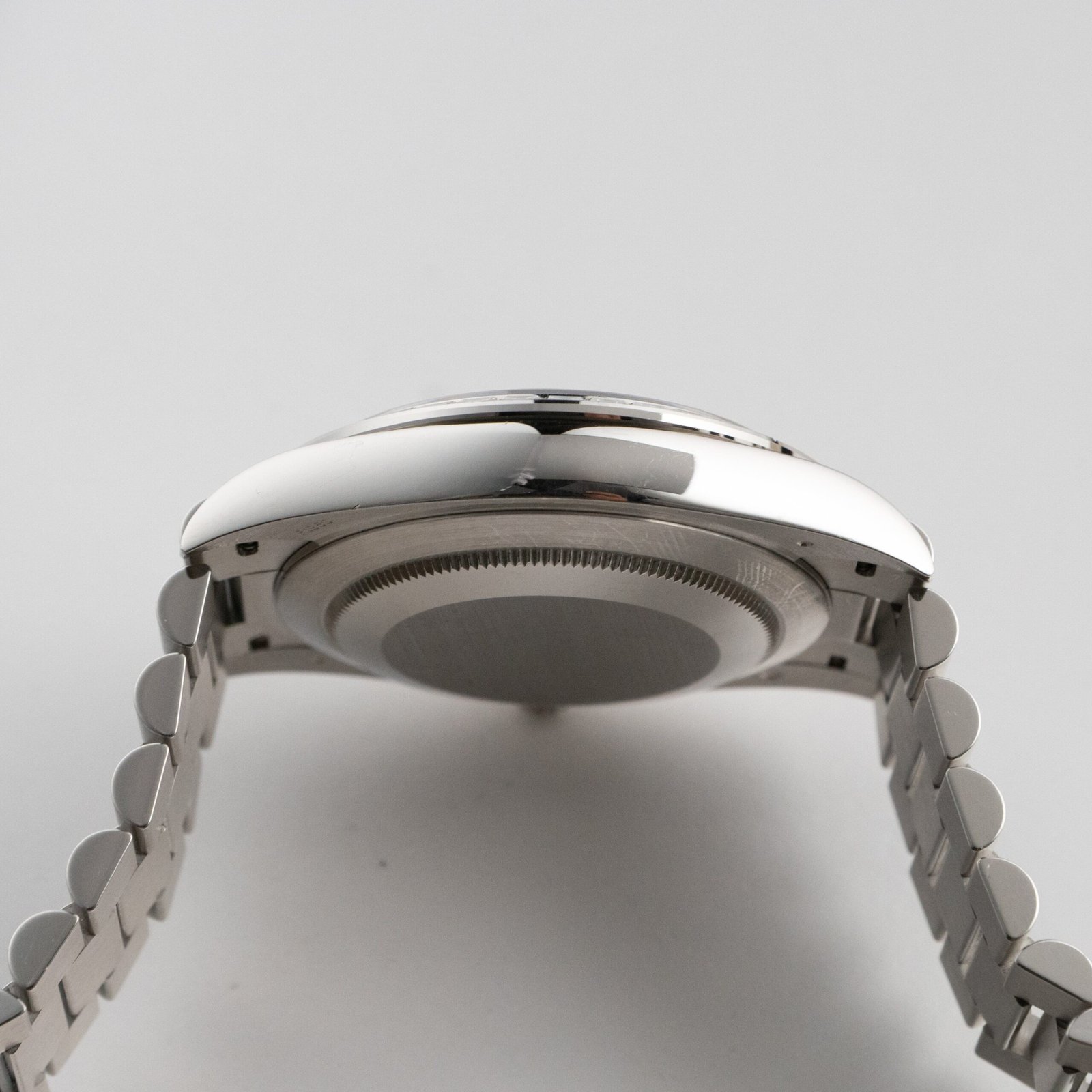 Day-Date Platinum Diamond Bezel Ice Blue Diamond Dial (2017) 10 Day-Date Platinum Diamond Bezel Ice Blue Diamond Dial (2017) - Image 10
